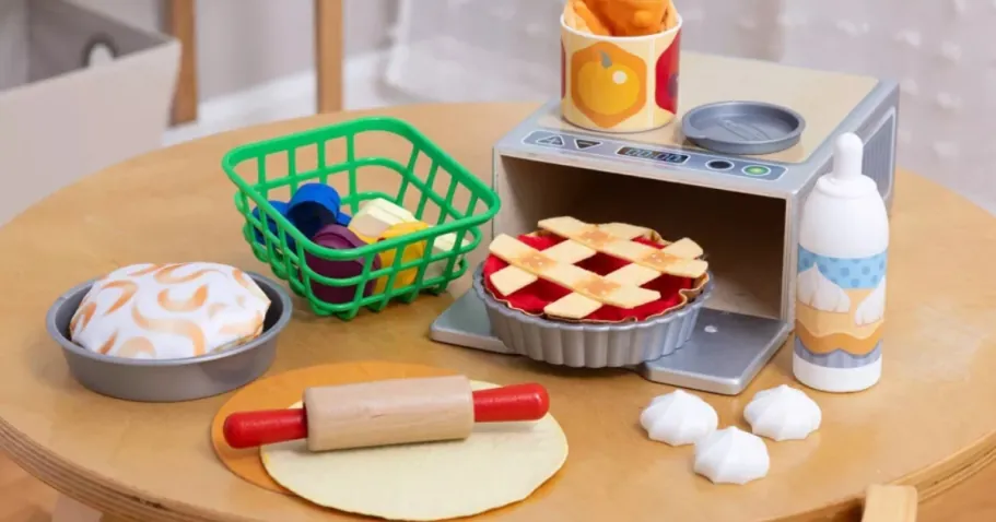 Melissa & Doug Make & Bake Pies Play Set