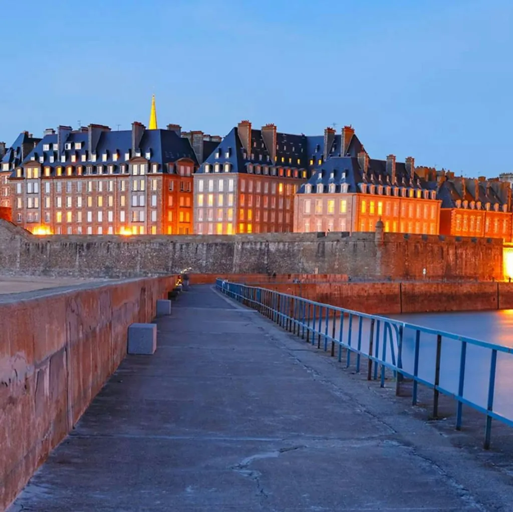 Scenic 12-Day Bordeaux to London Cruise for From $22,538 for 2