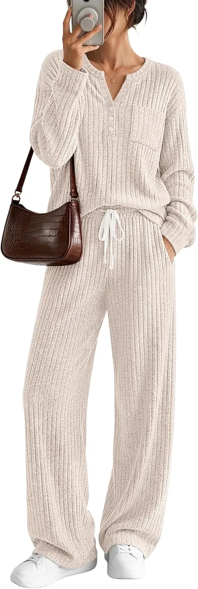Women’s 2-Piece Lounge Set