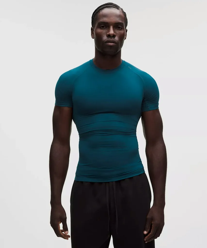 lululemon Men's Unrestricted Power Short-Sleeve Shirt