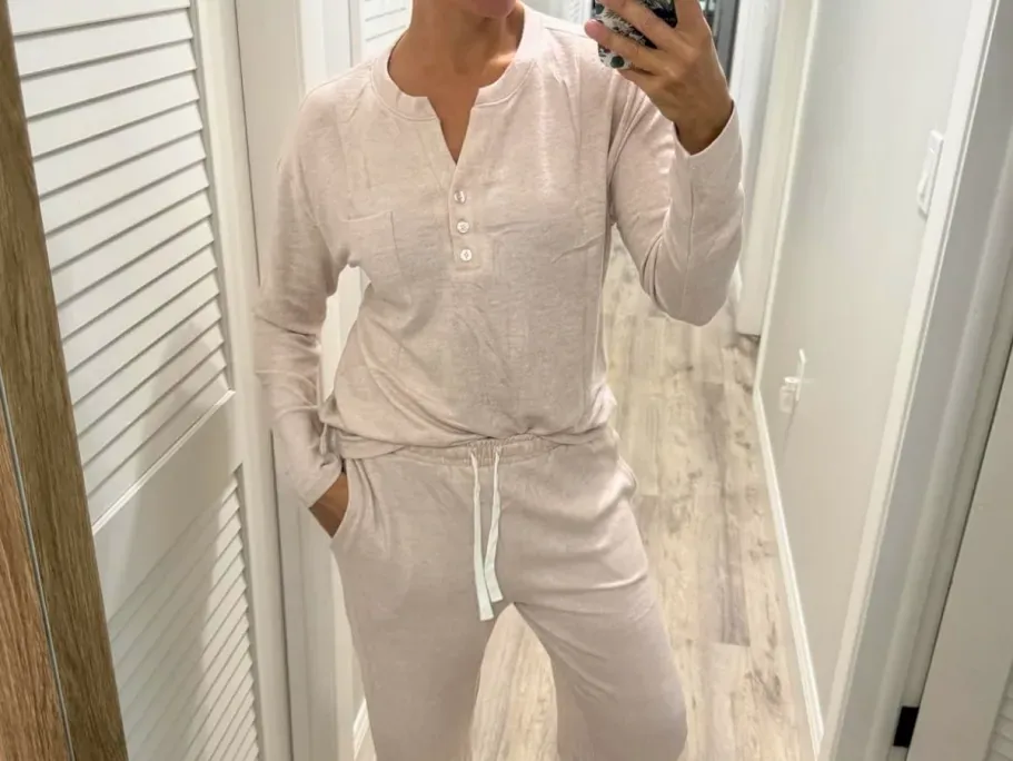 Women’s 2-Piece Lounge Set