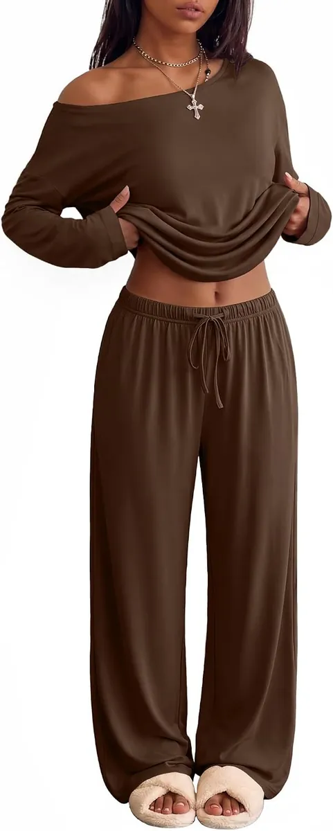 Ekouaer Women’s Off-Shoulder Top Long Sleeve Top & Pants Set