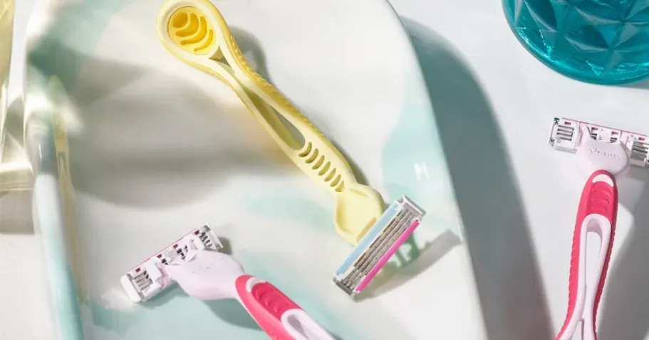 FOUR Gillette Venus Razors Only $2.97 After Walmart Cash (Reg. $6)