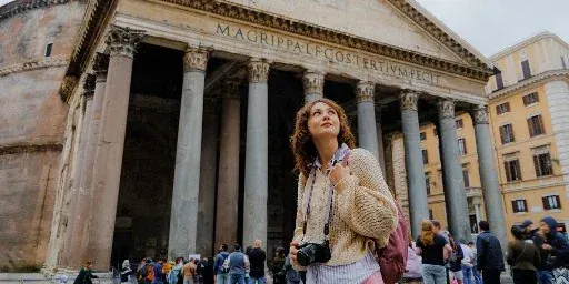 Italy's Iconic Trio Tour with Flights