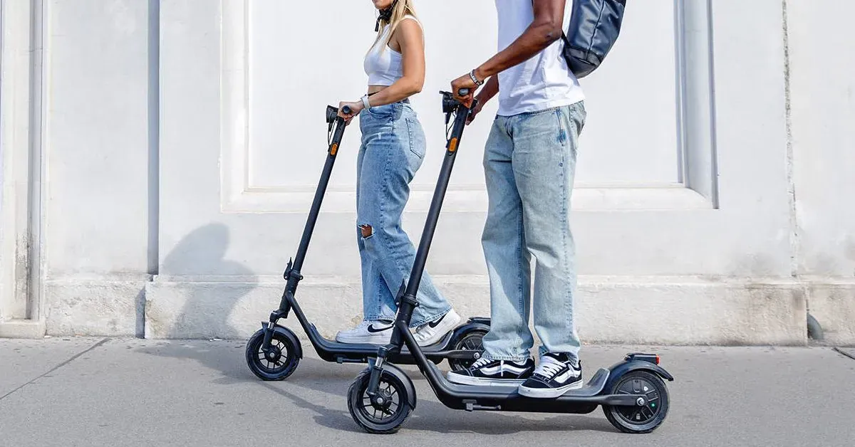 NIU KQi 100P Electric Kick Scooter