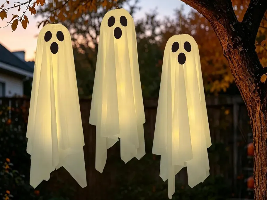 Hanging Light-Up Ghosts 3-Pack
