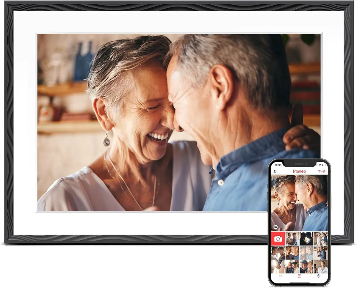 Digital 10.1” Picture Frame – Engraved Black