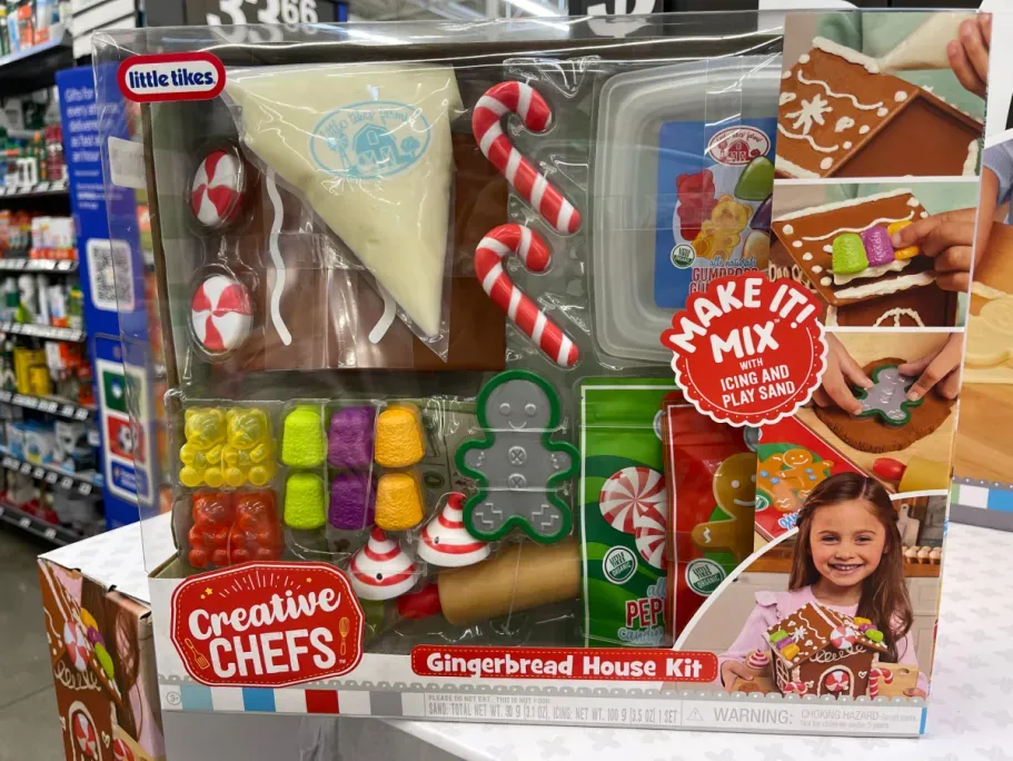 Little Tikes Creative Chefs Gingerbread House Kit