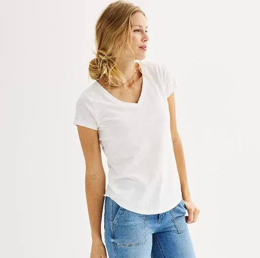 Sonoma Goods For Life Everyday Short Sleeve V-Neck Tee