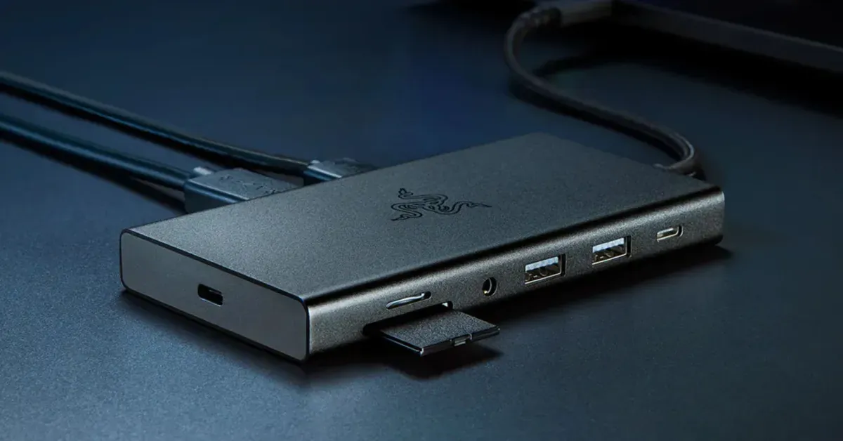 Razer’s 11-in-1 portable USB-C hub