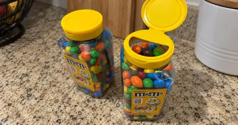M&M’s Peanut Candy 23oz Jars 2-Pack